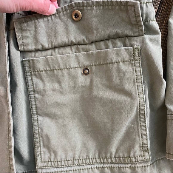 Madewell Passage Jacket in Desert Olive - Picture 7 of 16